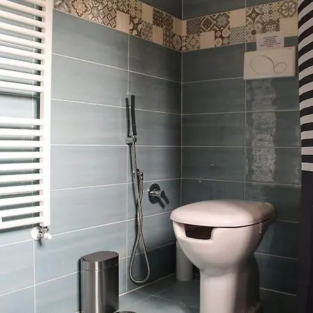 Villa Casolare Brindavan: Un Paradiso Nei Monti Sabini