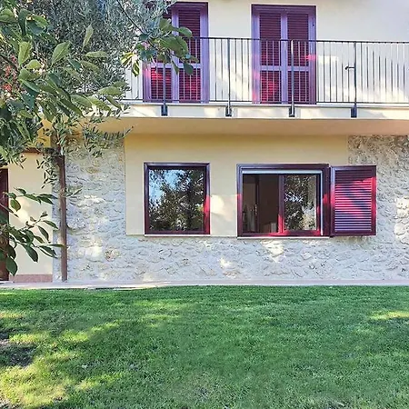 Villa Casolare Brindavan: Un Paradiso Nei Monti Sabini